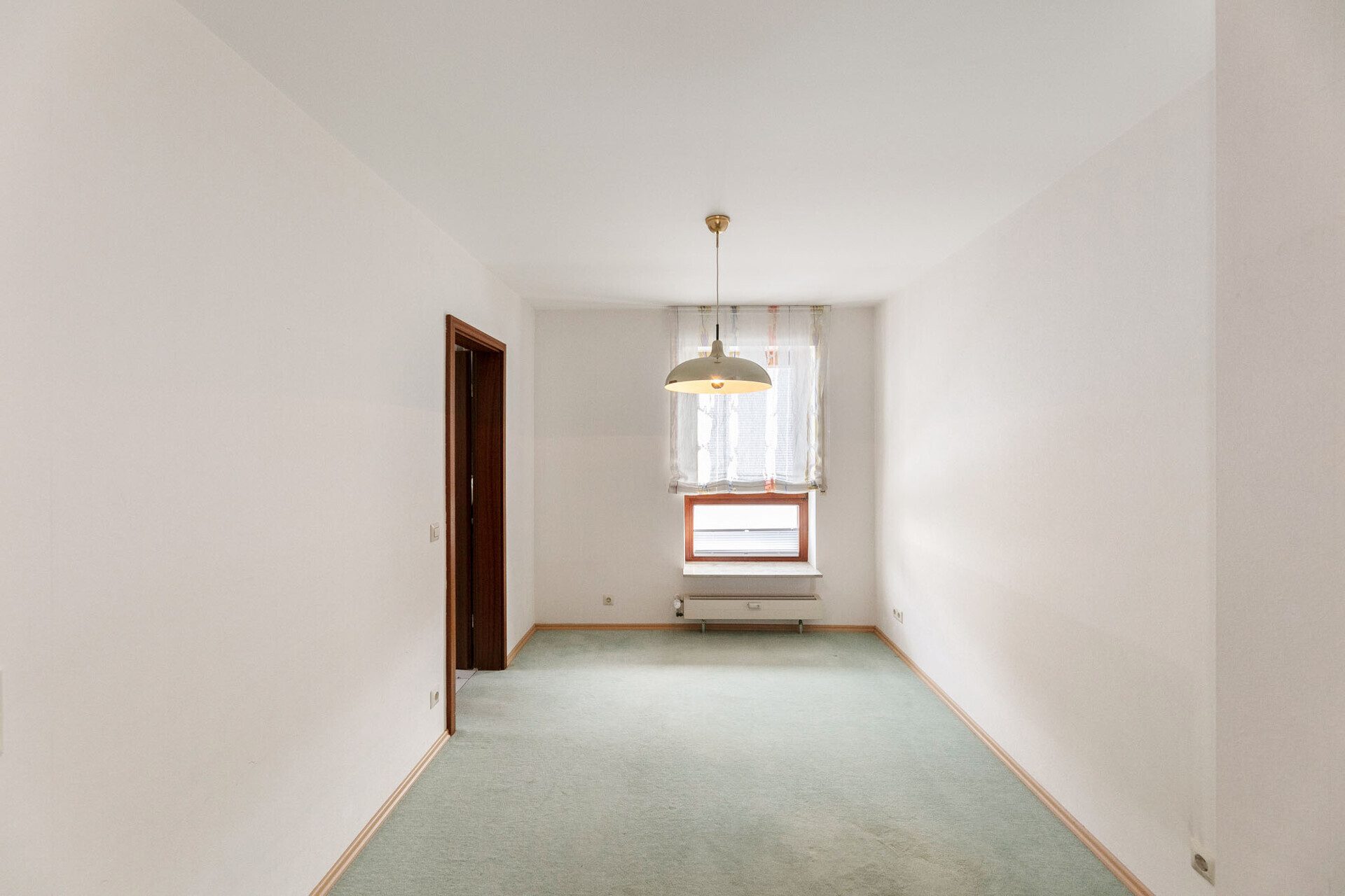 Immobilienangebot - Neu-Ulm / Pfuhl - Alle - Leerstehende 3,5-Zimmer-Wohnung mit sonnigem Süd-West Balkon