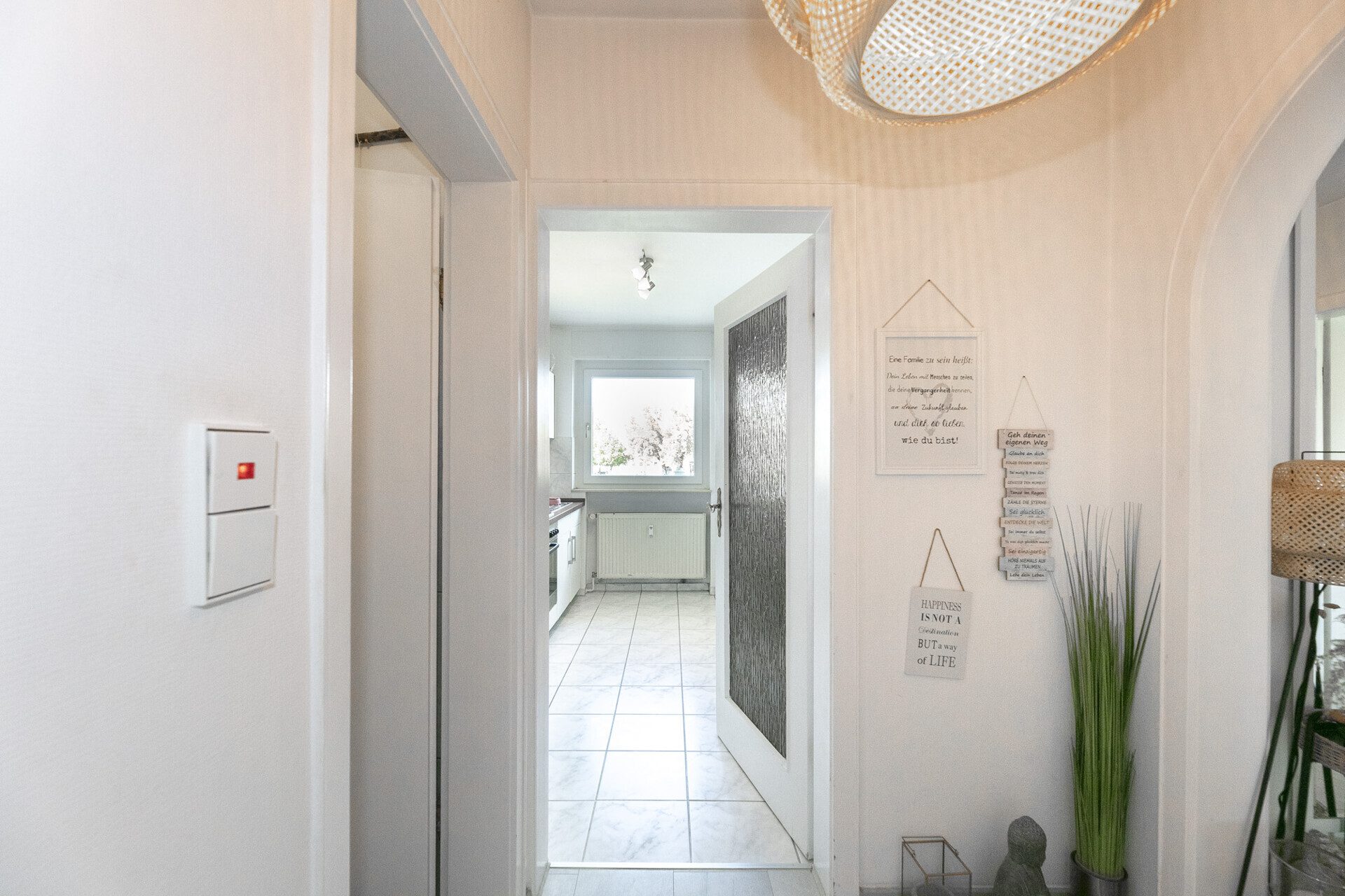 Immobilienangebot - Neu-Ulm - Alle - Direkt an der Donau - tolle 2-Zimmer-Wohnung in bester Innenstadtlage