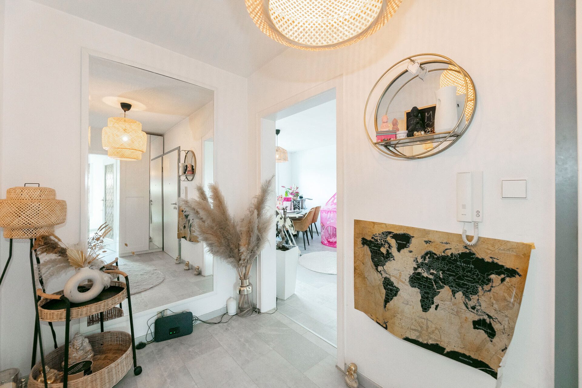 Immobilienangebot - Neu-Ulm - Alle - Direkt an der Donau - tolle 2-Zimmer-Wohnung in bester Innenstadtlage