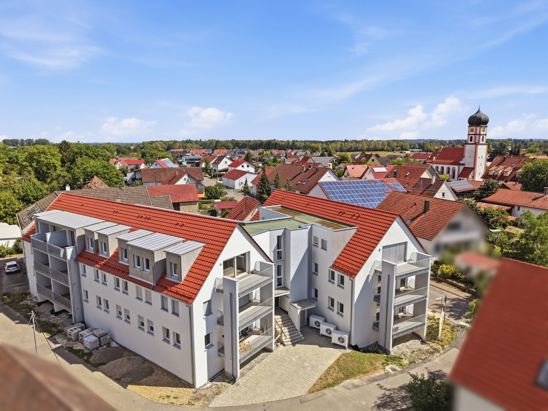 Immobilienangebot - Erbach-Ersingen - Alle - Neubau-Wohnung mit 3,5-Zimmern -
Mit Balkon und überdachtem Stellplatz
