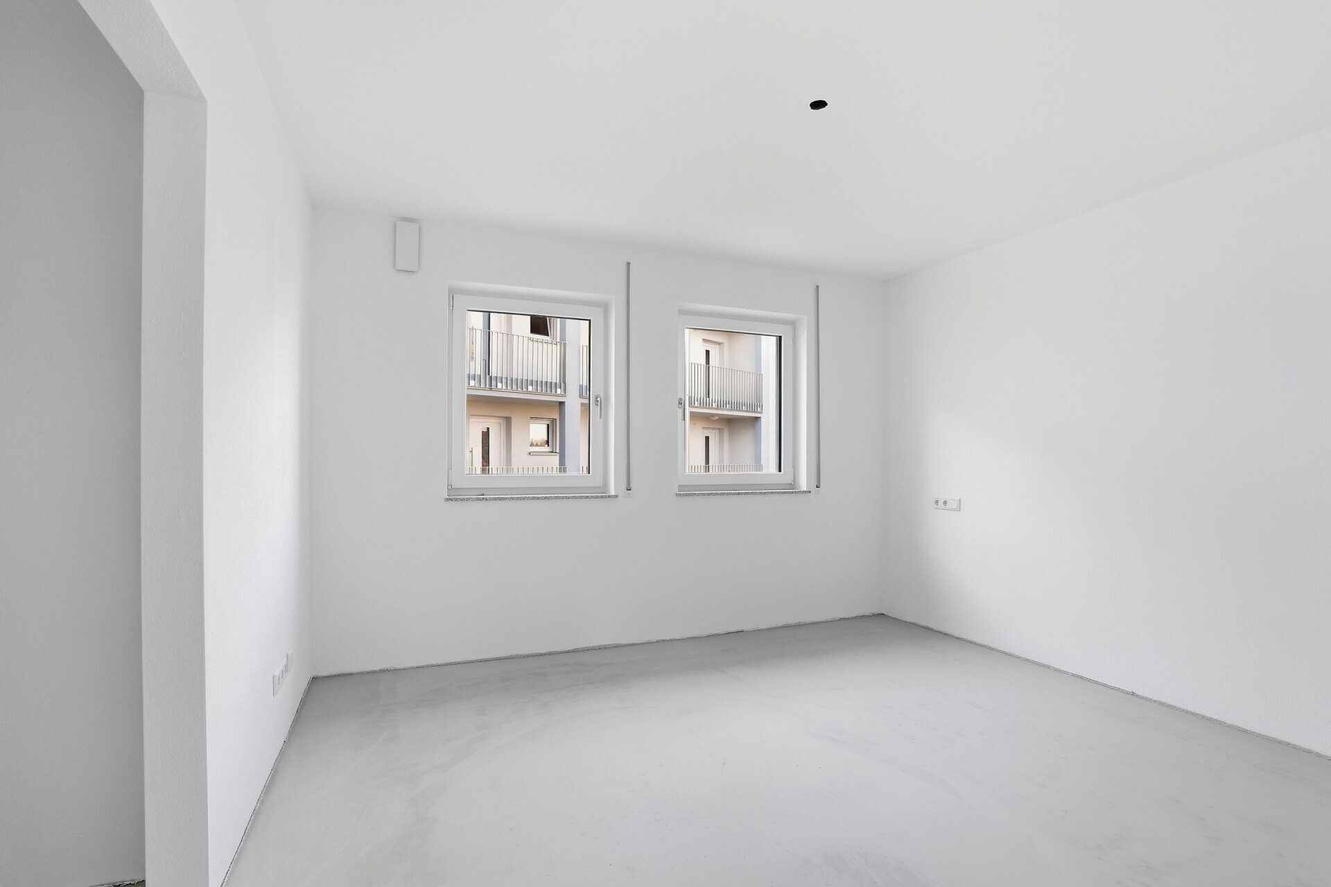 Immobilienangebot - Erbach-Ersingen - Alle - Neubau-Wohnung mit 3,5-Zimmern -
Mit Balkon und überdachtem Stellplatz
