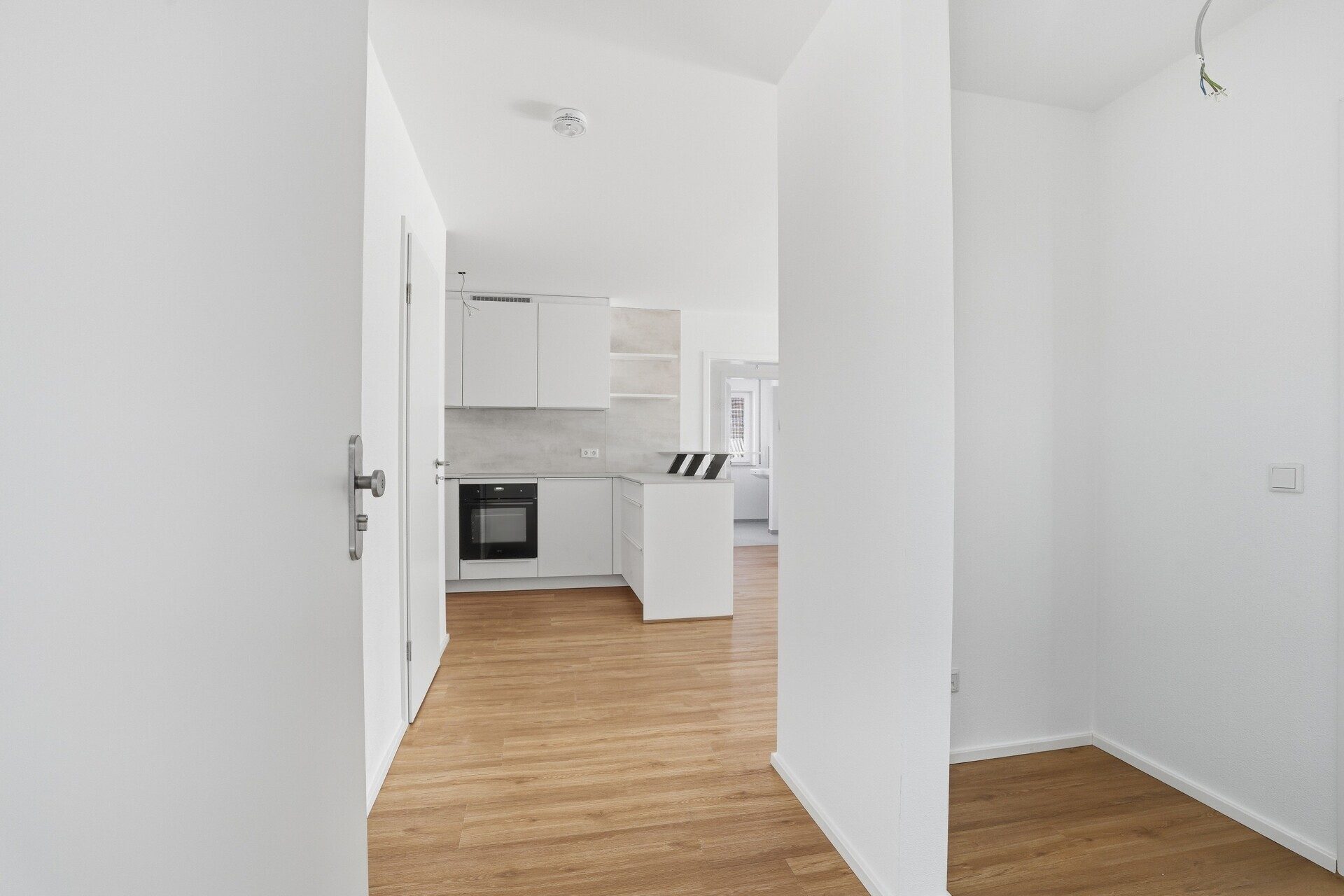 Immobilienangebot - Erbach-Ersingen - Alle - Neubau-Wohnung mit 3,5-Zimmern -
Mit Balkon und überdachtem Stellplatz