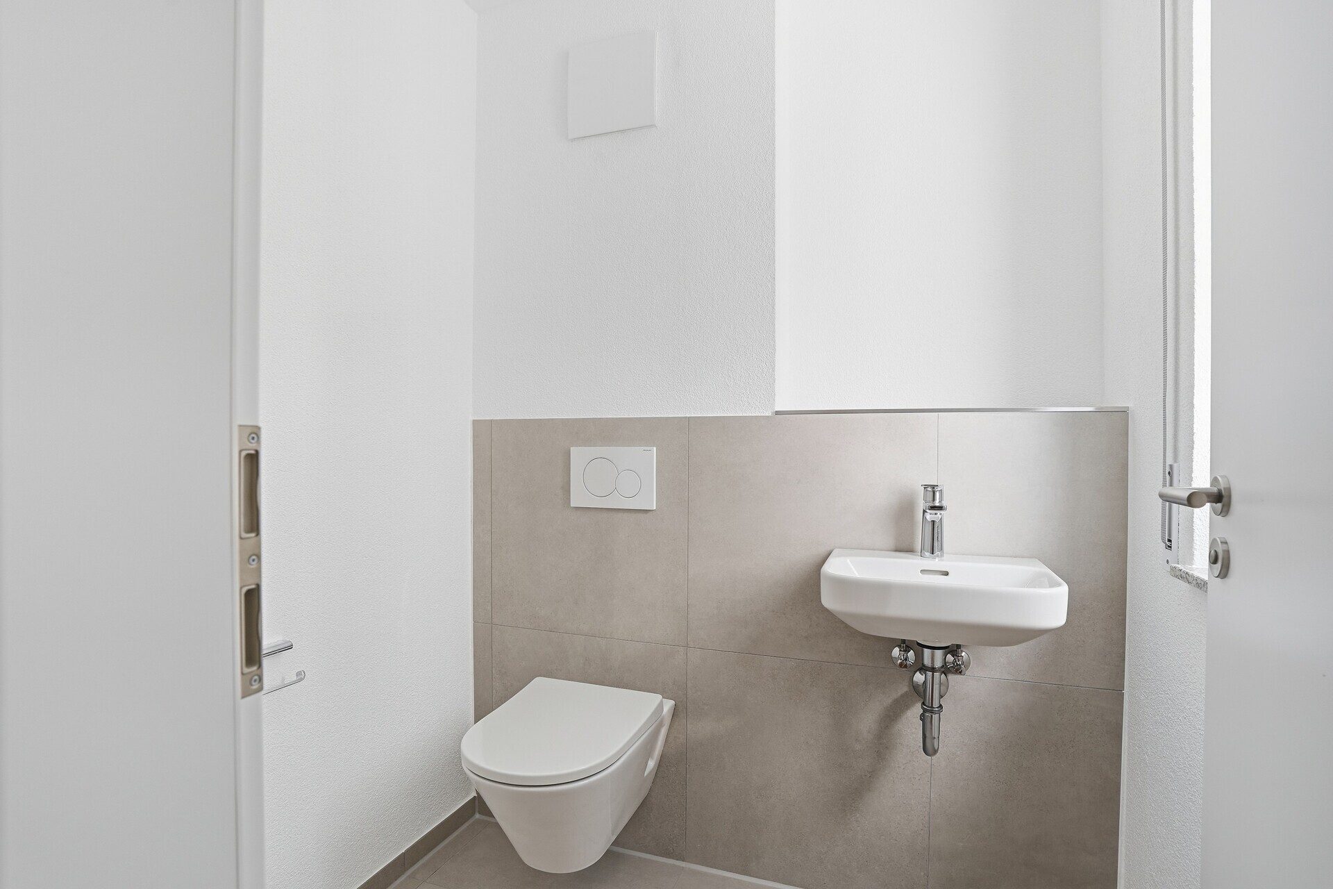 Immobilienangebot - Erbach-Ersingen - Alle - Neubau-Wohnung mit 3,5-Zimmern -
Mit Balkon und überdachtem Stellplatz