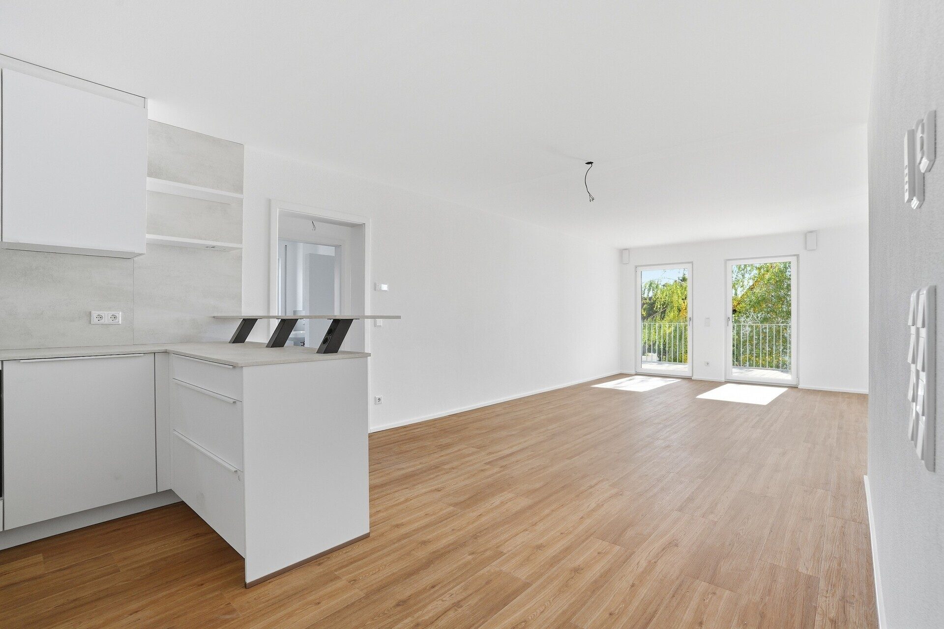 Immobilienangebot - Erbach-Ersingen - Alle - Neubau-Wohnung mit 3,5-Zimmern -
Mit Balkon und überdachtem Stellplatz