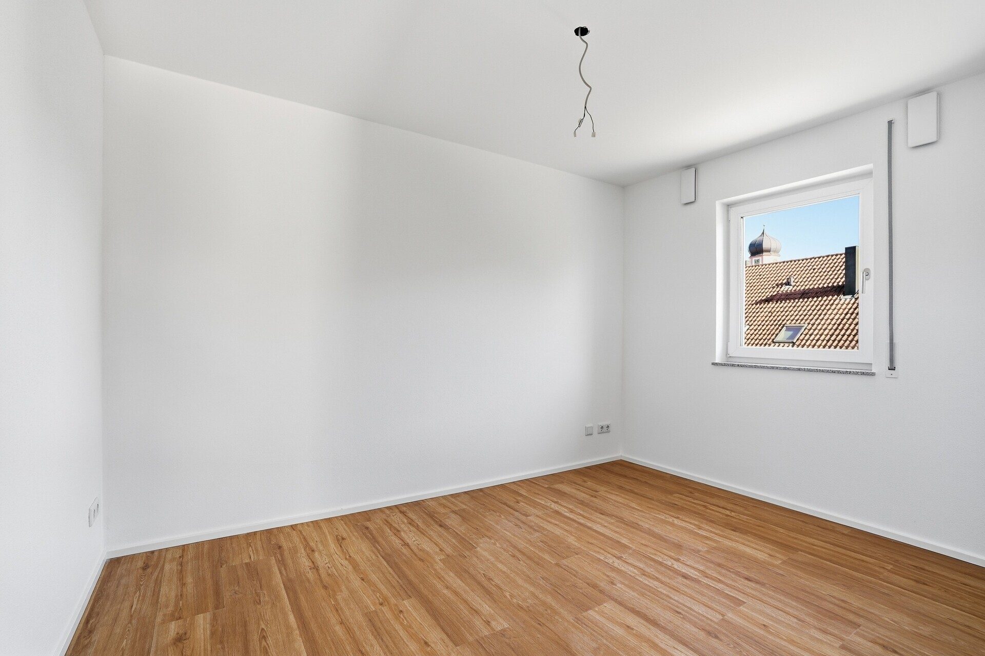 Immobilienangebot - Erbach-Ersingen - Alle - Neubau-Wohnung mit 3,5-Zimmern -
Mit Balkon und überdachtem Stellplatz