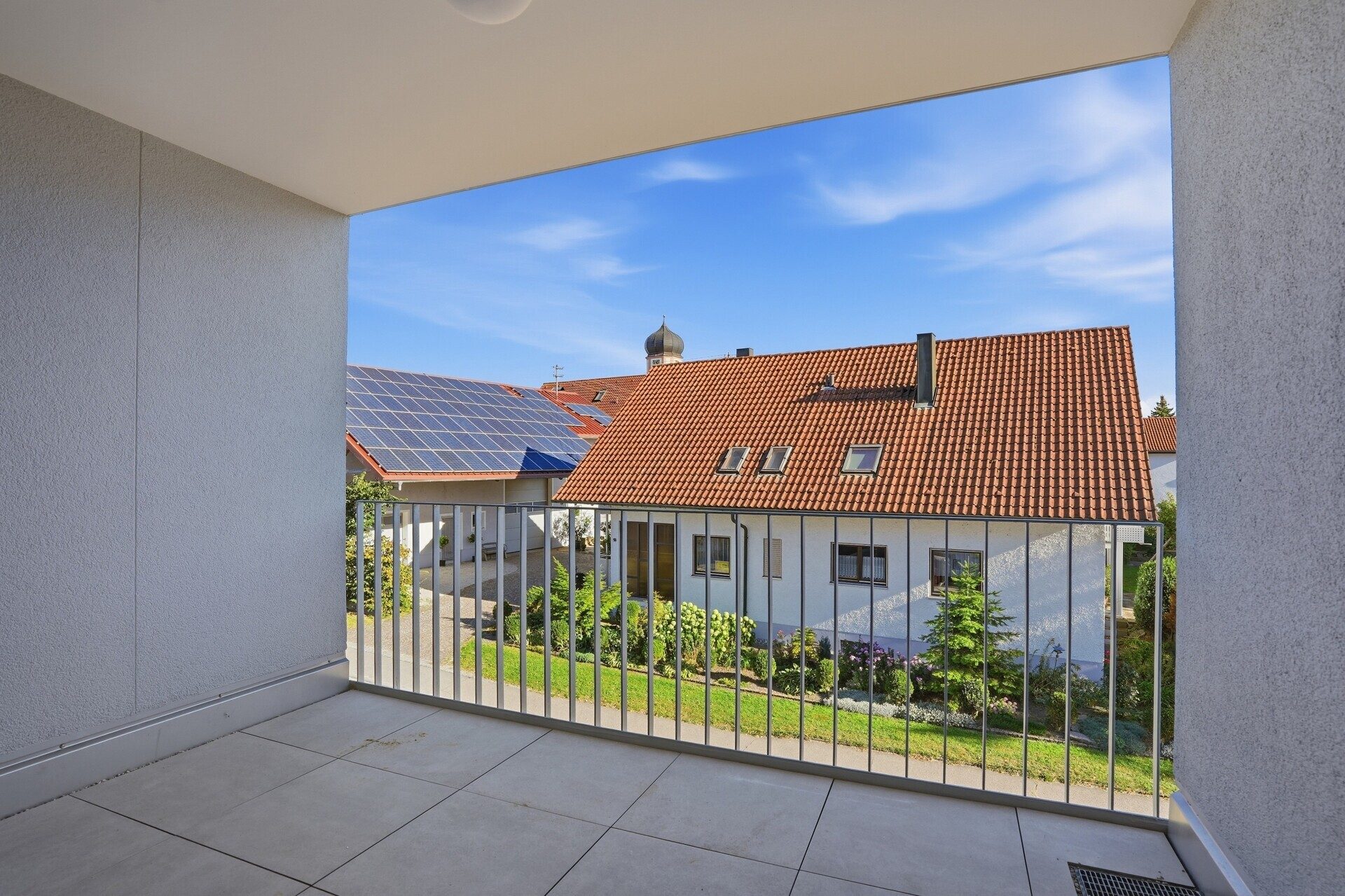 Immobilienangebot - Erbach-Ersingen - Alle - Neubau-Wohnung mit 3,5-Zimmern -
Mit Balkon und überdachtem Stellplatz