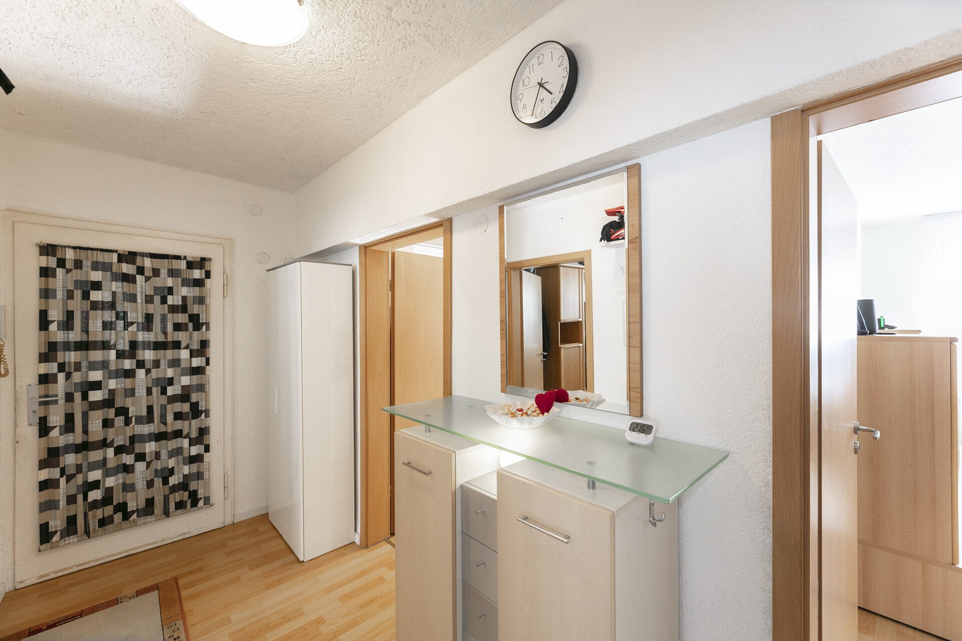 Immobilienangebot - Ulm - Alle - Zentral. Renoviert. Einziehen. – 3-Zi.-Wohnung in Ulm
