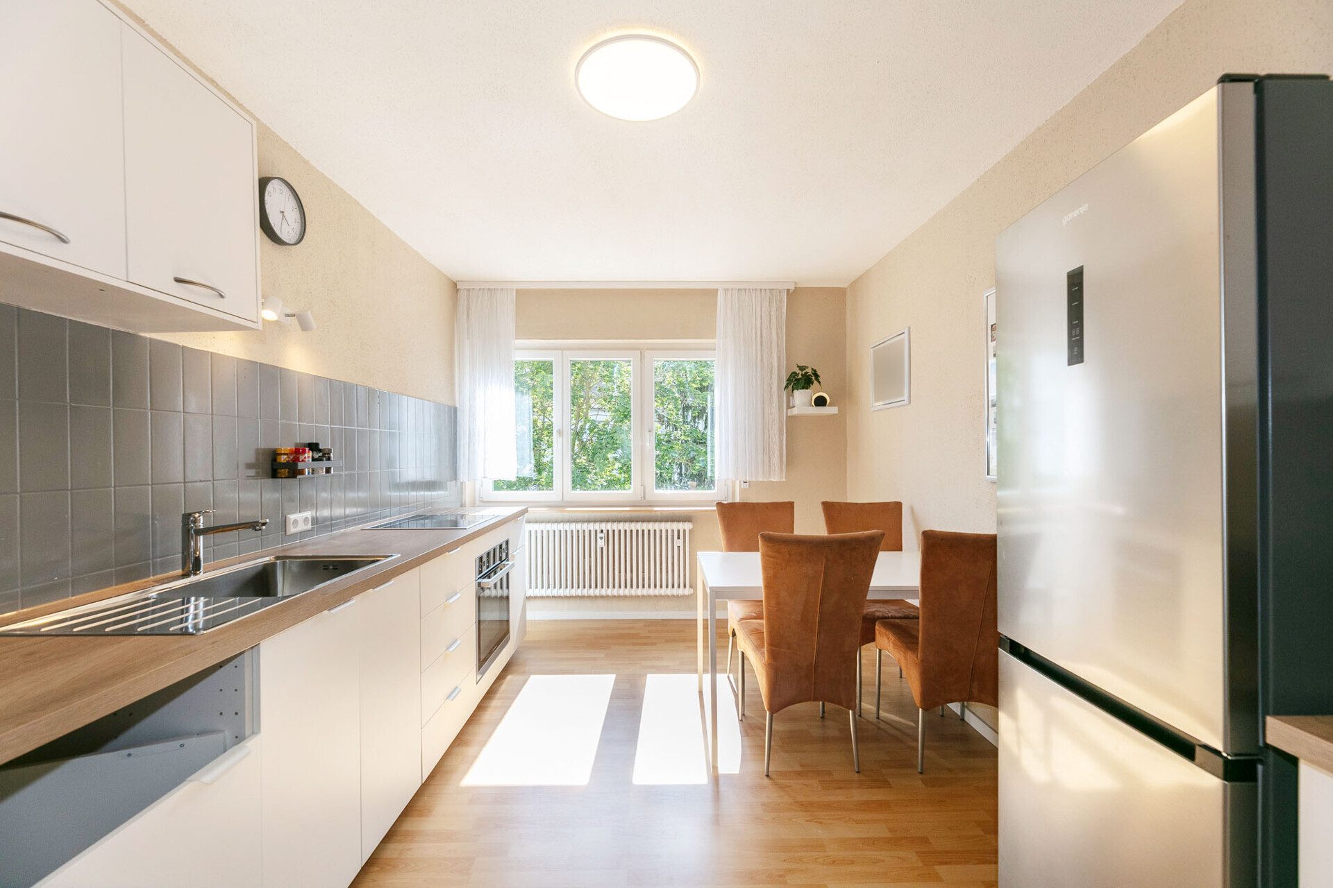 Immobilienangebot - Ulm - Alle - Zentral. Renoviert. Einziehen. – 3-Zi.-Wohnung in Ulm