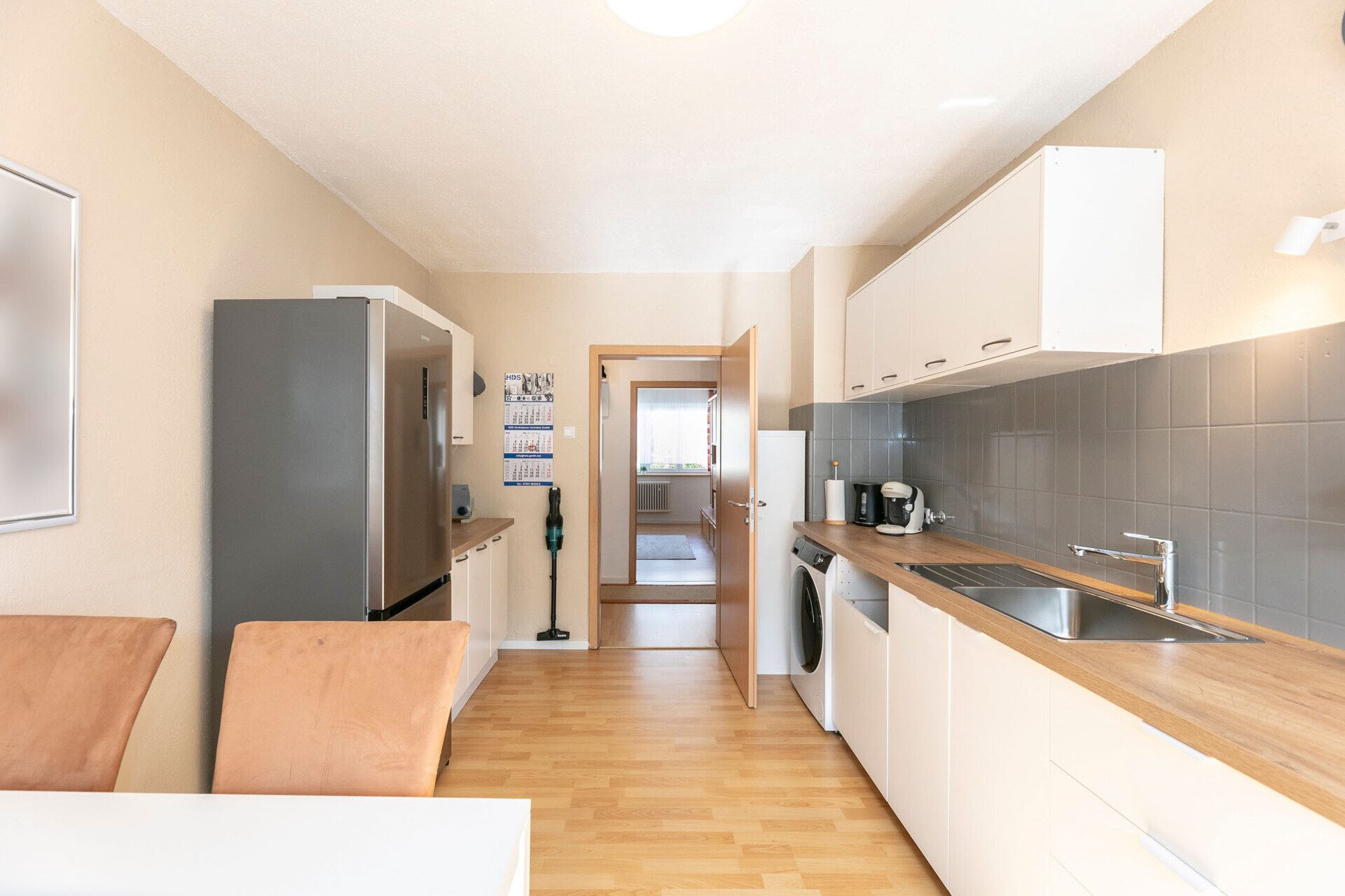 Immobilienangebot - Ulm - Alle - Zentral. Renoviert. Einziehen. – 3-Zi.-Wohnung in Ulm