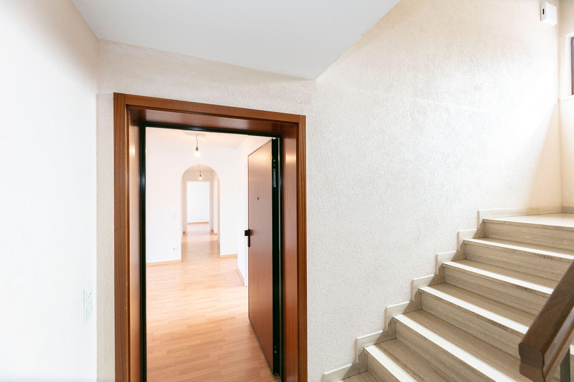 Immobilienangebot - Ulm / Wiblingen - Alle - Wohnkomfort für die ganze Familie – 4,5 Zi. inklusive Tiefgaragenstellplatz
