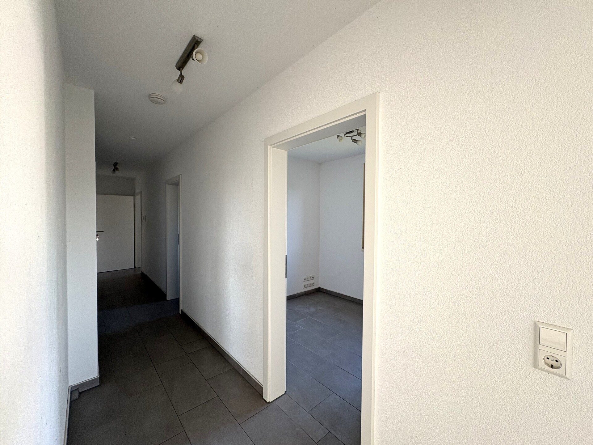 Immobilienangebot - Neu-Ulm - Alle - Ein Zuhause zum Wohlfühlen:
2 Zimmer Wohnung in Neu-Ulm