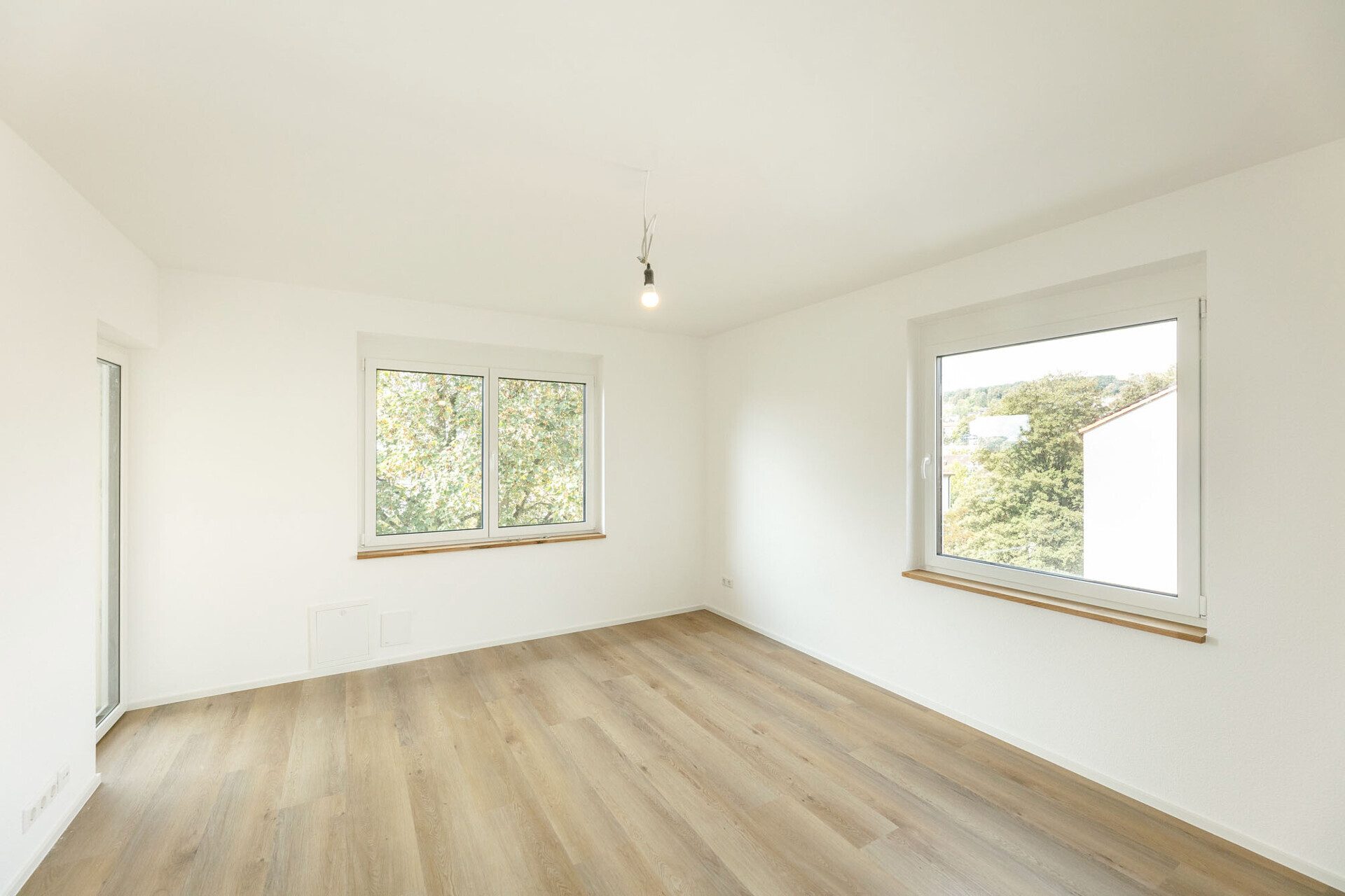 Immobilienangebot - Ulm-Eselsberg - Alle - Direkt einziehen und wohlfühlen - Toll sanierte 3-Zimmer-Wohnung mit Stellplatz