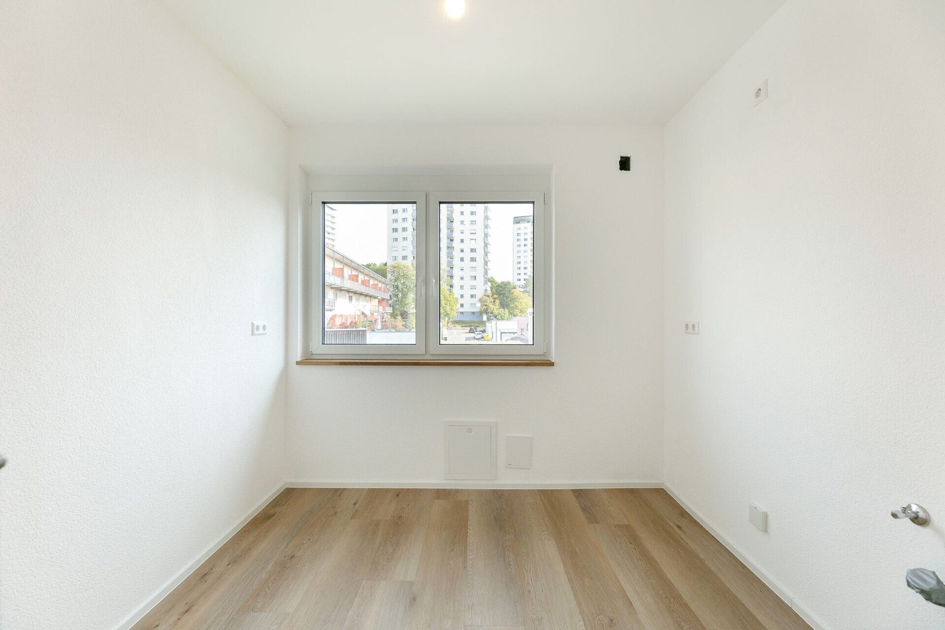 Immobilienangebot - Ulm-Eselsberg - Alle - Direkt einziehen und wohlfühlen - Toll sanierte 3-Zimmer-Wohnung mit Stellplatz