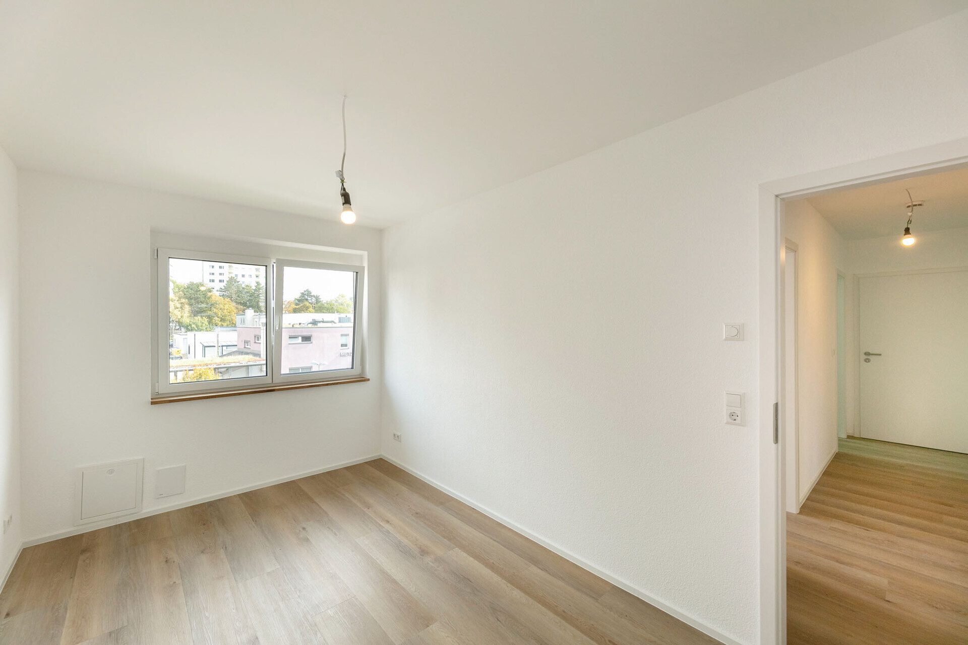 Immobilienangebot - Ulm-Eselsberg - Alle - Direkt einziehen und wohlfühlen - Toll sanierte 3-Zimmer-Wohnung mit Stellplatz