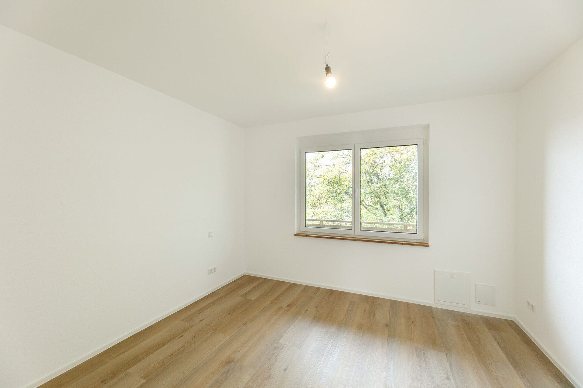 Immobilienangebot - Ulm-Eselsberg - Alle - Direkt einziehen und wohlfühlen - Toll sanierte 3-Zimmer-Wohnung mit Stellplatz