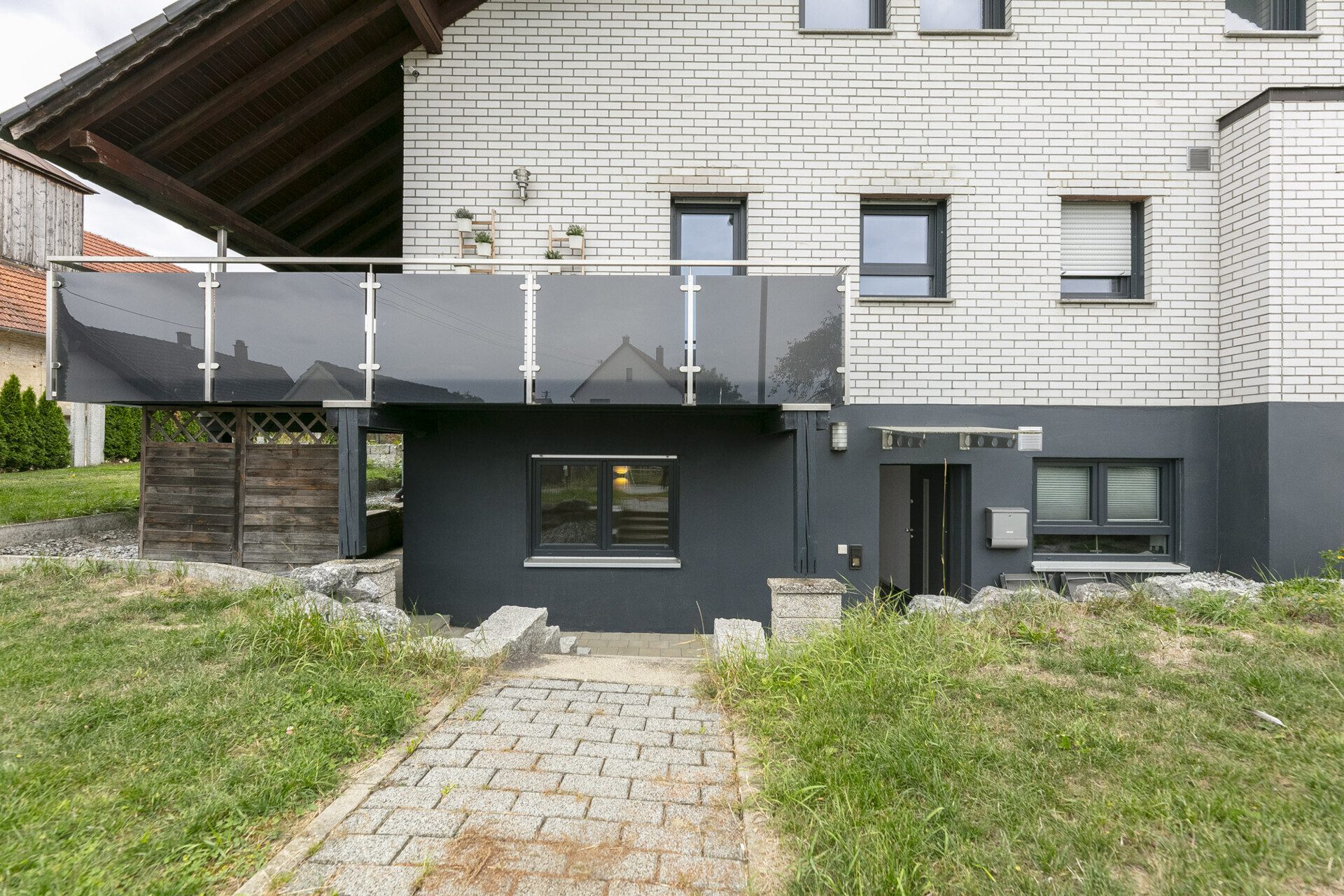 Immobilienangebot - Ulm / Eggingen - Alle - Wohnkomfort auf ca. 108 m² – mit Ankleide, Terrasse und Stellplatz