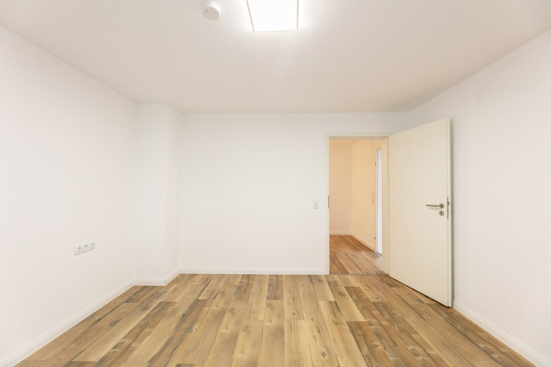 Immobilienangebot - Ulm / Eggingen - Alle - Wohnkomfort auf ca. 108 m² – mit Ankleide, Terrasse und Stellplatz