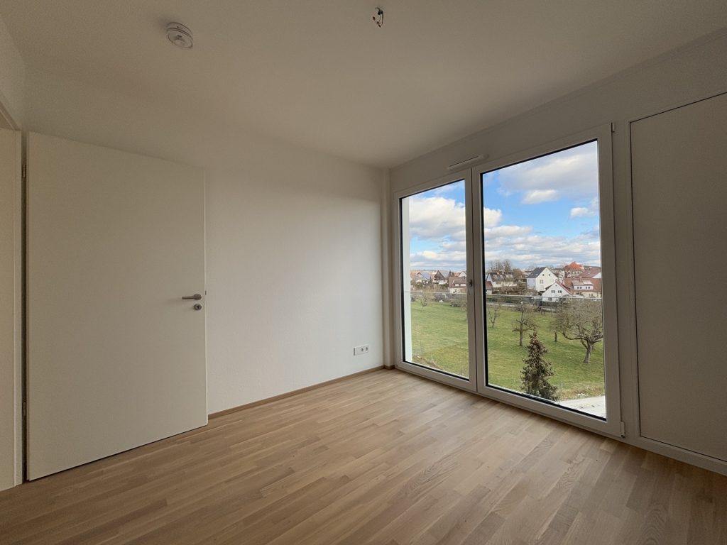 Hirn Immobilien GmbH - Immobilienangebot - Langenau - Wohnungen - 4,5 ZIMMER PENTHOUSE-WOHNUNG IM DG - "WOHNEN IM PARK" IN LANGENAU - A16