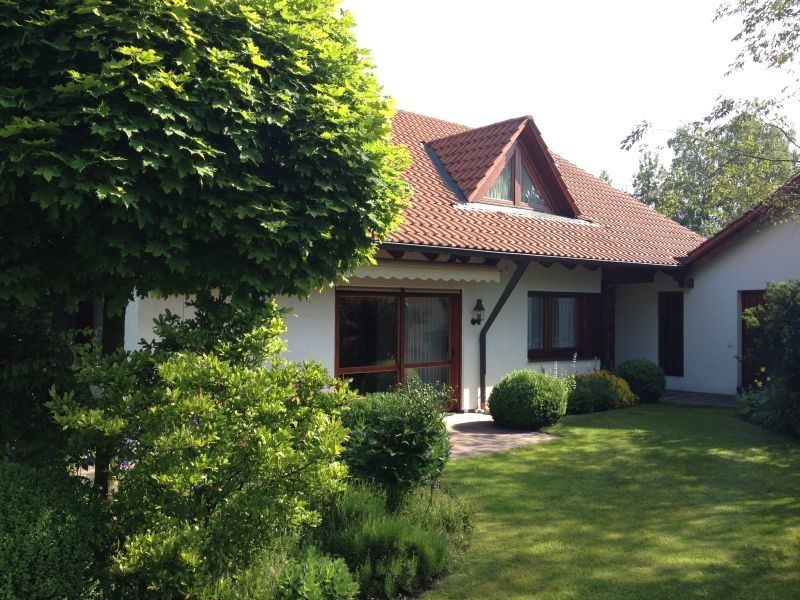 Hirn Immobilien GmbH - Immobilienangebot - Wullenstetten - Häuser - EINFAMILIENHAUS | WULLENSTETTEN