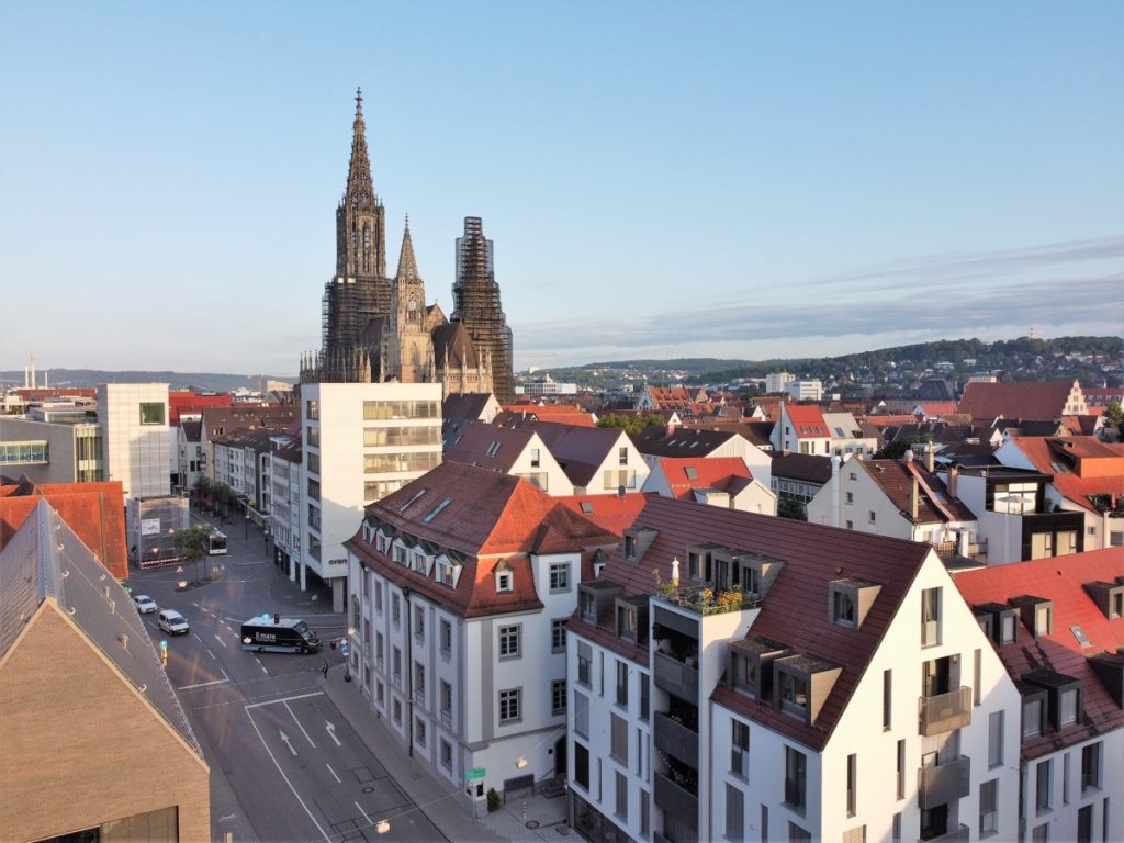 Hirn Immobilien GmbH - Immobilienangebot - Ulm - Alle - 2,5-ZIMMER-LOFTWOHNUNG | ULM