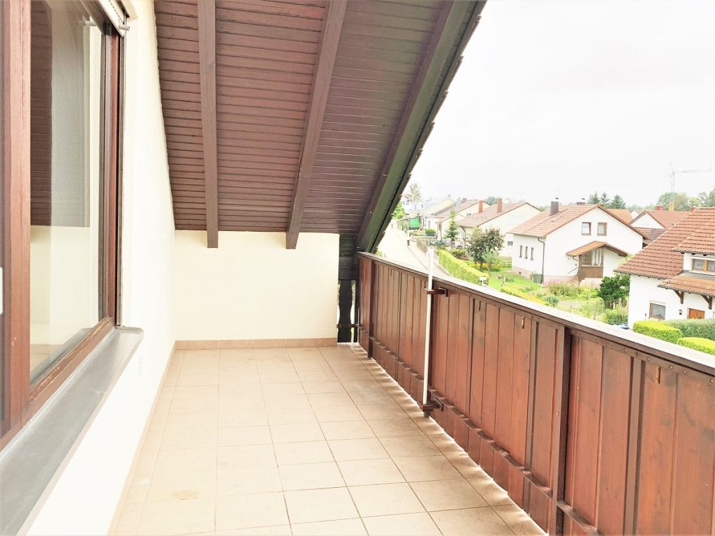 Hirn Immobilien GmbH - Immobilienangebot - Senden - Wohnungen - "GROßE DACHGESCHOSS-WOHNUNG MIT SÜDWEST-BALKON UND EINZELGARAGE IN SENDEN"