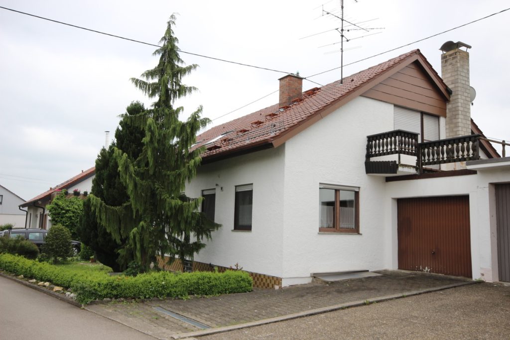 Hirn Immobilien GmbH - Immobilienangebot - Langenau - Häuser - ZWEIFAMILIENHAUS | SETZINGEN
