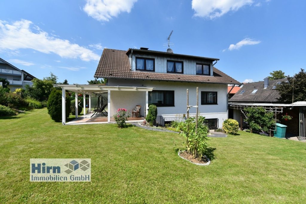 Hirn Immobilien GmbH - Immobilienangebot - Langenau - Häuser - ZWEIFAMILIENHAUS | LANGENAU