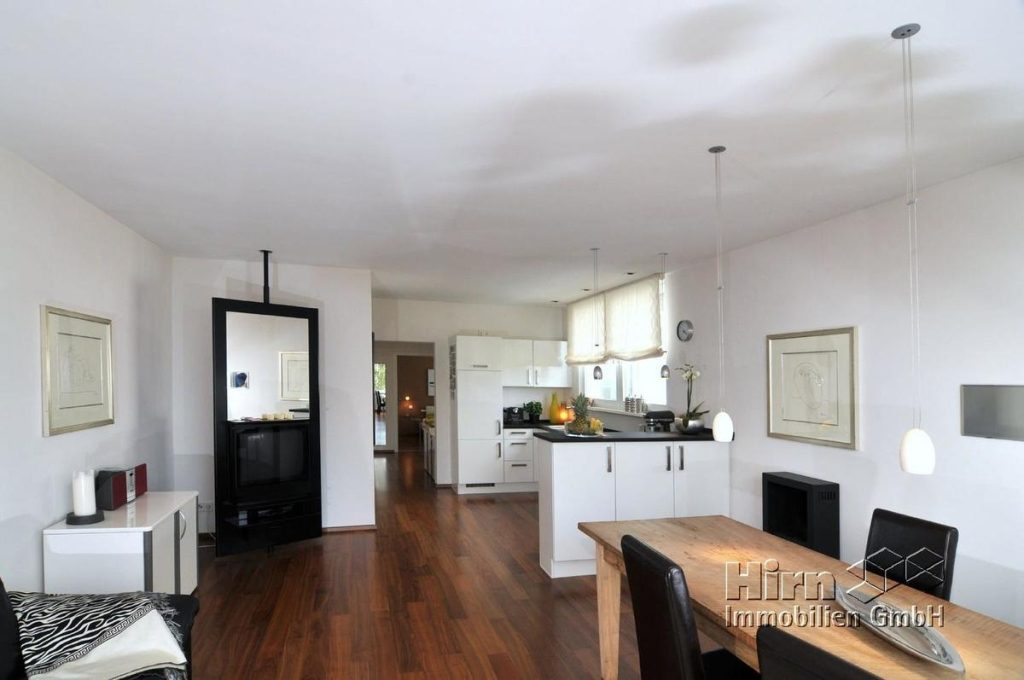 Hirn Immobilien GmbH - Immobilienangebot - Oberelchingen - Wohnungen - "TRAUMHAFTER AUSBLICK, WIE NEU MIT LUXUS-AUSSTATTUNG!"