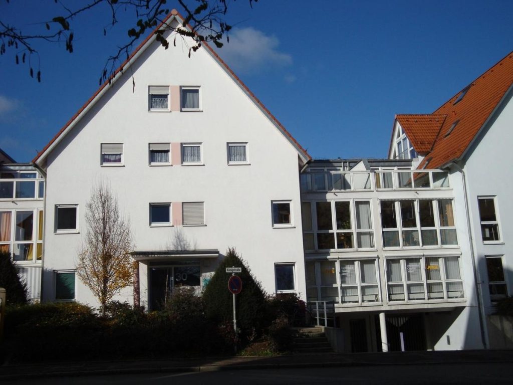 Hirn Immobilien GmbH - Immobilienangebot - Ulm - Wohnungen - BEREITS VERKAUFT!  "TOLLE WOHNUNG MIT 2 DACHTERRASSEN IN ULM/SÖFLINGEN!"