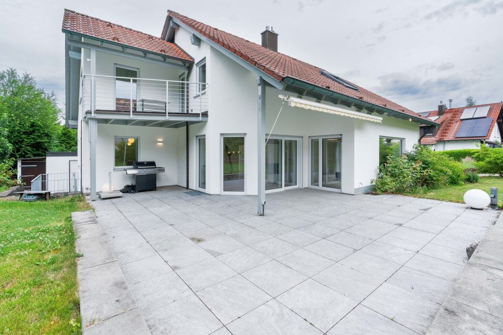 Hirn Immobilien GmbH - Immobilienangebot - Ulm - Häuser - EINFAMILIENHAUS | ULM-SÖFLINGEN