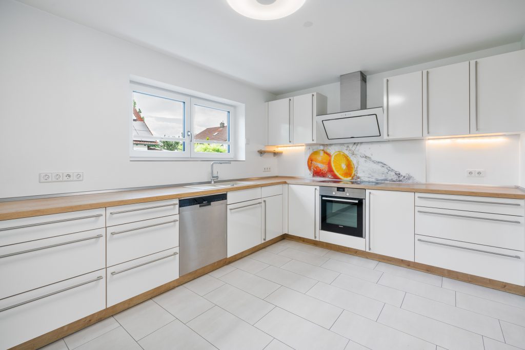 Hirn Immobilien GmbH - Immobilienangebot - Ulm - Häuser - EINFAMILIENHAUS | ULM-SÖFLINGEN