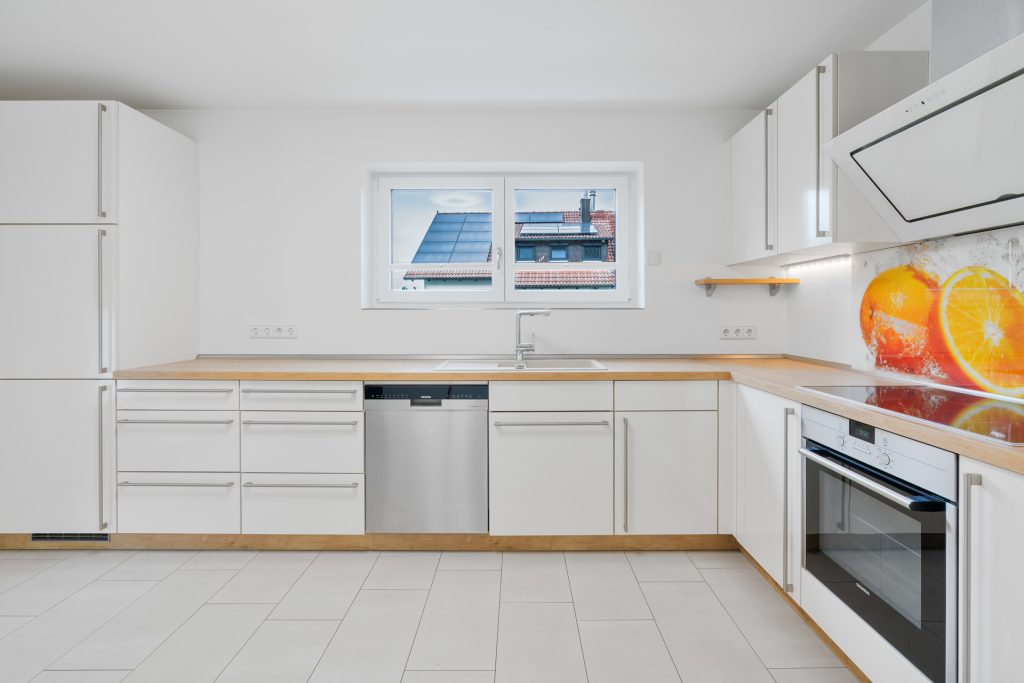 Hirn Immobilien GmbH - Immobilienangebot - Ulm - Häuser - EINFAMILIENHAUS | ULM-SÖFLINGEN