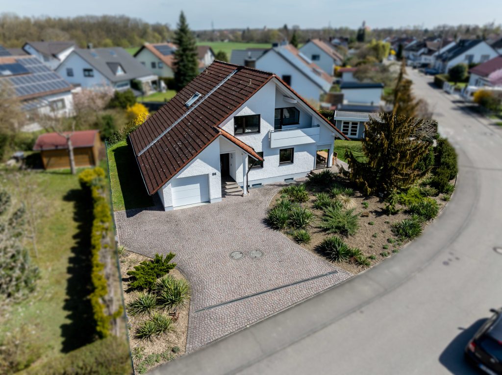 Hirn Immobilien GmbH - Immobilienangebot - Nersingen - Häuser - NERSINGEN RUFT! EINFAMILIENHAUS MIT HERZ UND CHARAKTER!