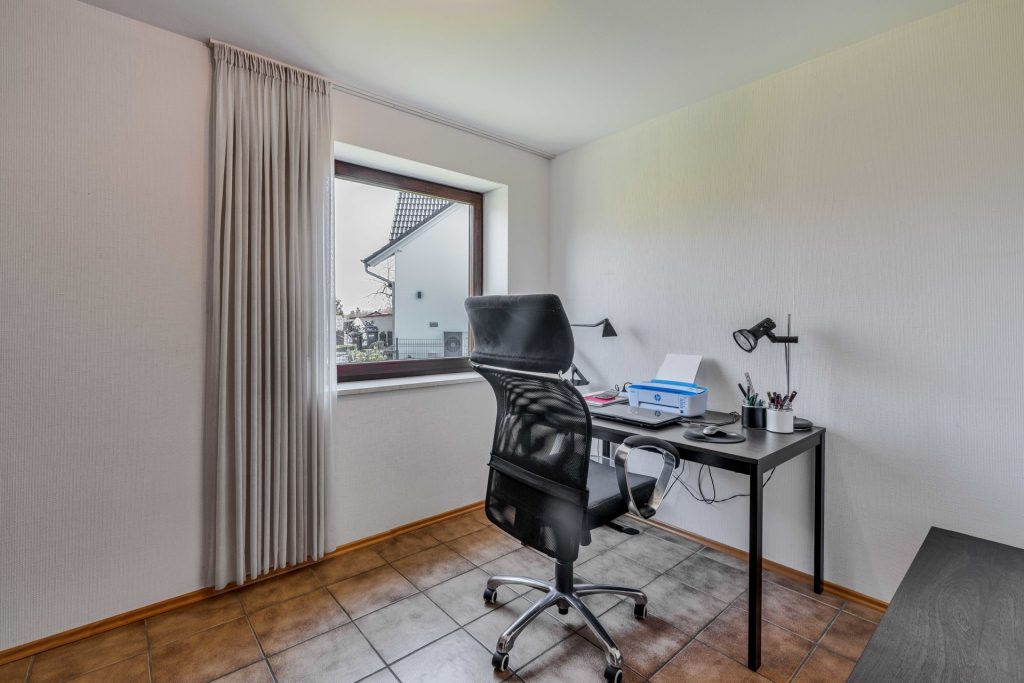 Hirn Immobilien GmbH - Immobilienangebot - Nersingen - Häuser - NERSINGEN RUFT! EINFAMILIENHAUS MIT HERZ UND CHARAKTER!