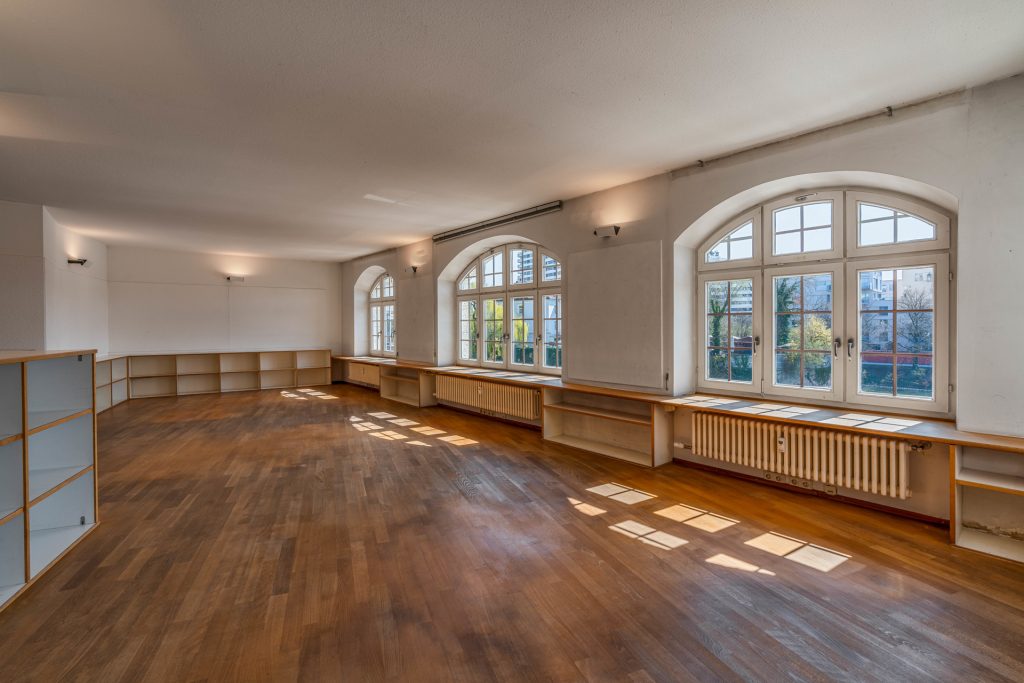 Hirn Immobilien GmbH - Immobilienangebot - Ulm - Alle - GROßE BÜROEINHEIT DIREKT AN DER DONAU