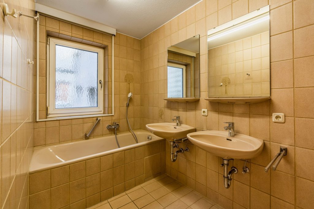 Hirn Immobilien GmbH - Immobilienangebot - Ulm - Alle - GROßE BÜROEINHEIT DIREKT AN DER DONAU