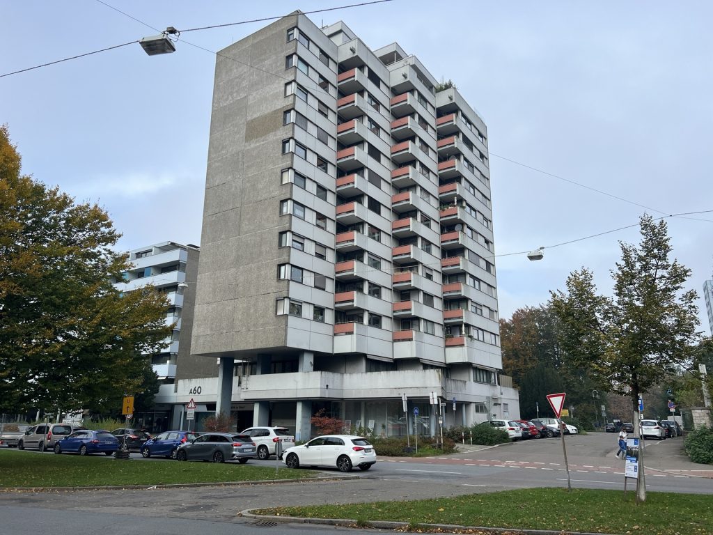 Hirn Immobilien GmbH - Immobilienangebot - Neu-Ulm - Wohnungen - KAPITALANLAGE: ZENTRALE 3-ZIMMER WOHNUNG IM 2. OG IN NEU-ULM