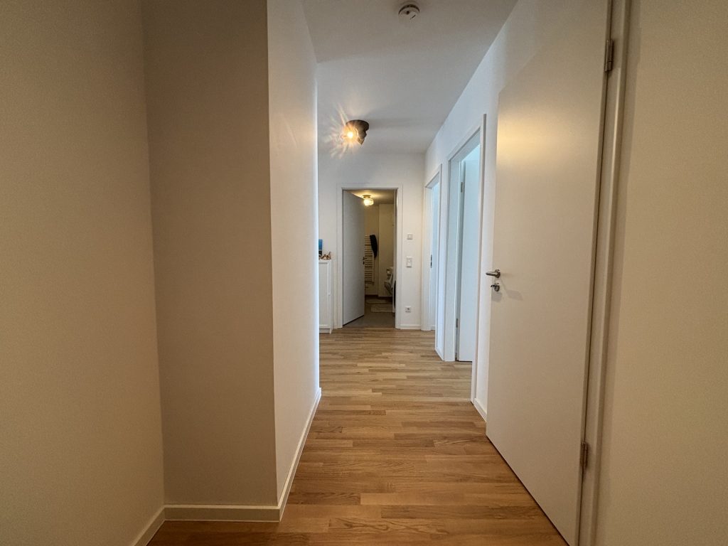 Hirn Immobilien GmbH - Immobilienangebot - Neu-Ulm - Wohnungen - 3-Zi.-Whg., 79,79 qm im 6. OG - SÜD STADT MITTE - ZUHAUSE MITTEN IN NEU-ULM
