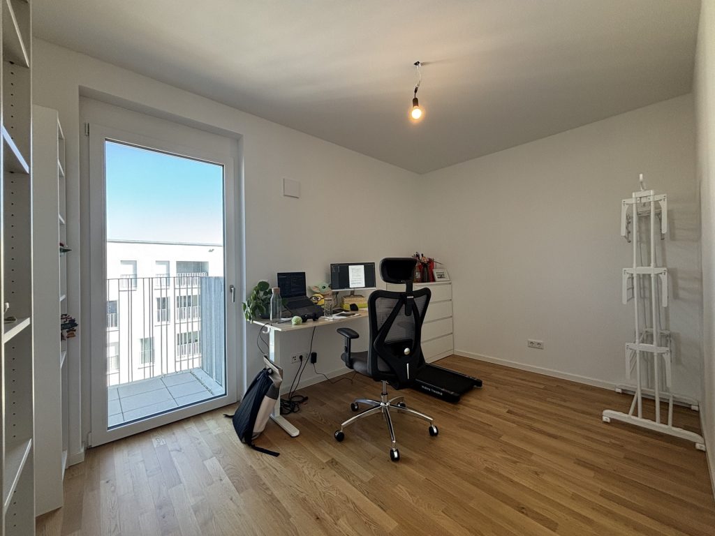 Hirn Immobilien GmbH - Immobilienangebot - Neu-Ulm - Wohnungen - 3-Zi.-Whg., 79,79 qm im 6. OG - SÜD STADT MITTE - ZUHAUSE MITTEN IN NEU-ULM