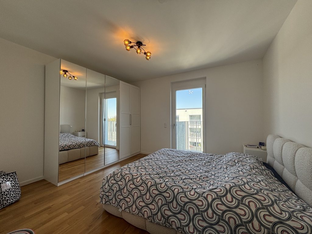 Hirn Immobilien GmbH - Immobilienangebot - Neu-Ulm - Wohnungen - 3-Zi.-Whg., 79,79 qm im 6. OG - SÜD STADT MITTE - ZUHAUSE MITTEN IN NEU-ULM