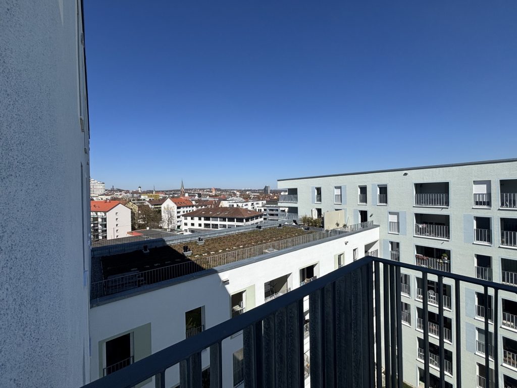 Hirn Immobilien GmbH - Immobilienangebot - Neu-Ulm - Wohnungen - 3-Zi.-Whg., 79,79 qm im 6. OG - SÜD STADT MITTE - ZUHAUSE MITTEN IN NEU-ULM