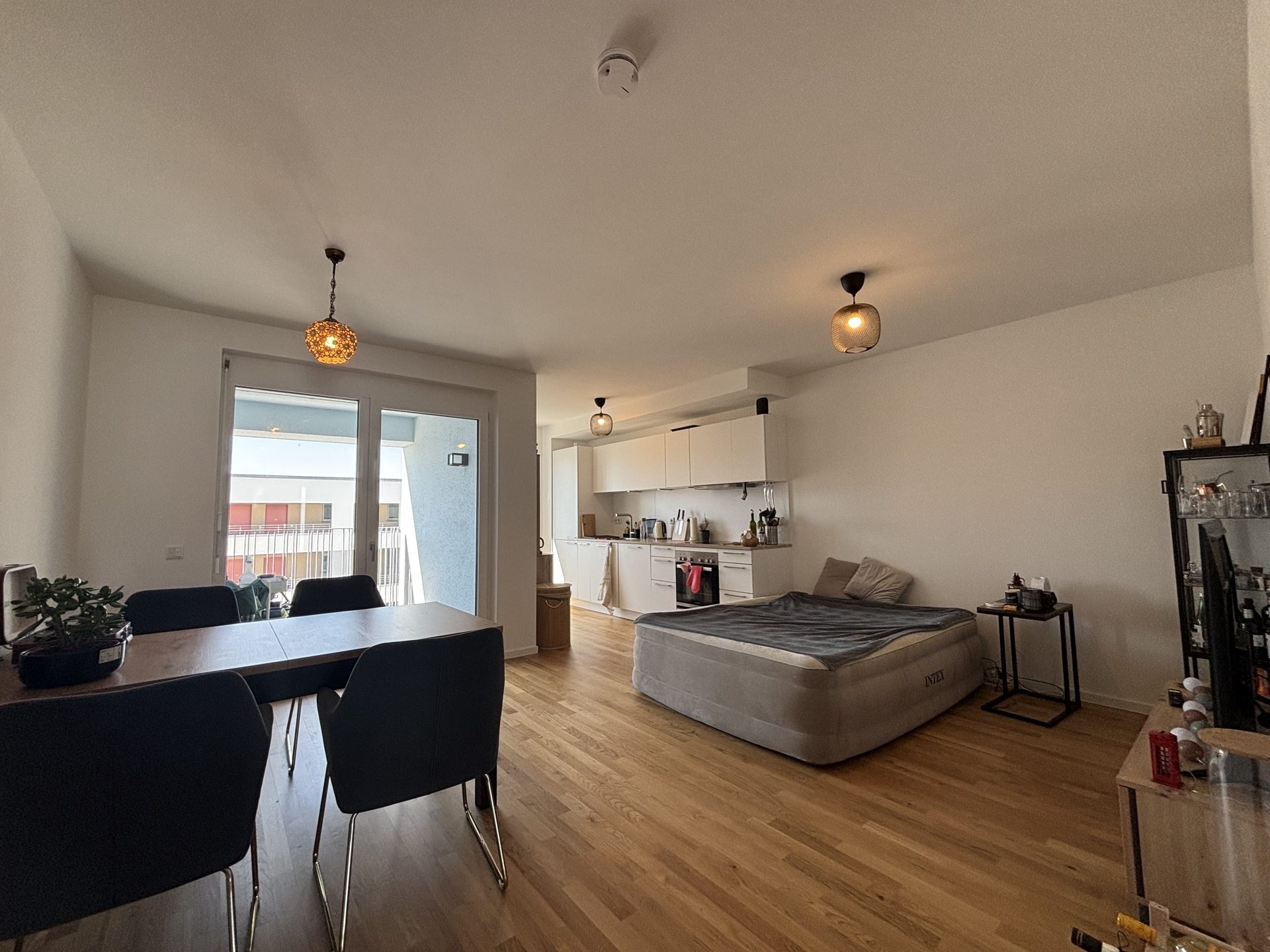 Hirn Immobilien GmbH - Immobilienangebot - Neu-Ulm - Wohnungen - 3-Zi.-Whg., 79,79 qm im 6. OG - SÜD STADT MITTE - ZUHAUSE MITTEN IN NEU-ULM