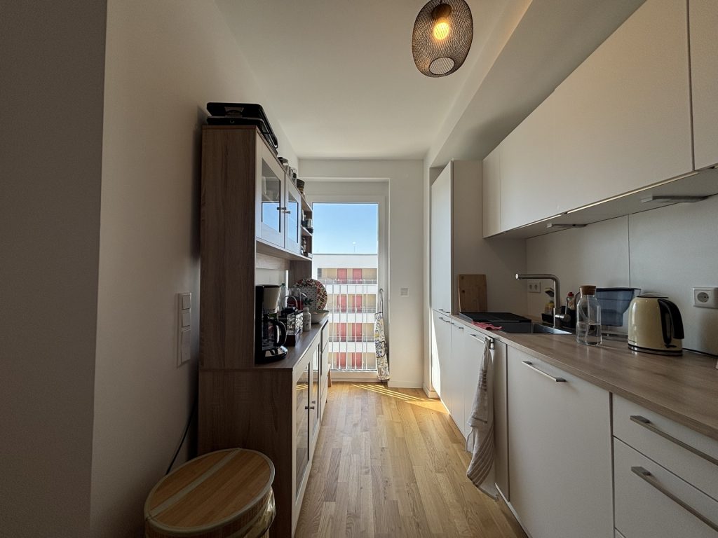 Hirn Immobilien GmbH - Immobilienangebot - Neu-Ulm - Wohnungen - 3-Zi.-Whg., 79,79 qm im 6. OG - SÜD STADT MITTE - ZUHAUSE MITTEN IN NEU-ULM