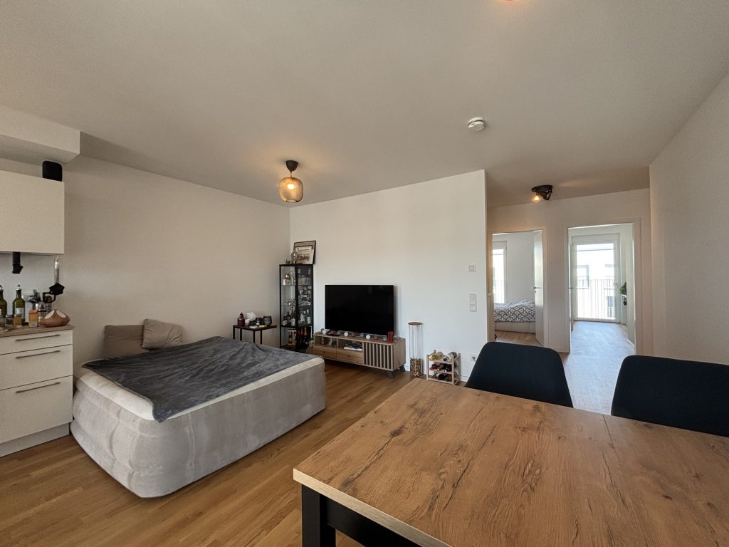 Hirn Immobilien GmbH - Immobilienangebot - Neu-Ulm - Wohnungen - 3-Zi.-Whg., 79,79 qm im 6. OG - SÜD STADT MITTE - ZUHAUSE MITTEN IN NEU-ULM