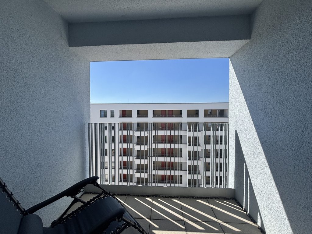 Hirn Immobilien GmbH - Immobilienangebot - Neu-Ulm - Wohnungen - 3-Zi.-Whg., 79,79 qm im 6. OG - SÜD STADT MITTE - ZUHAUSE MITTEN IN NEU-ULM