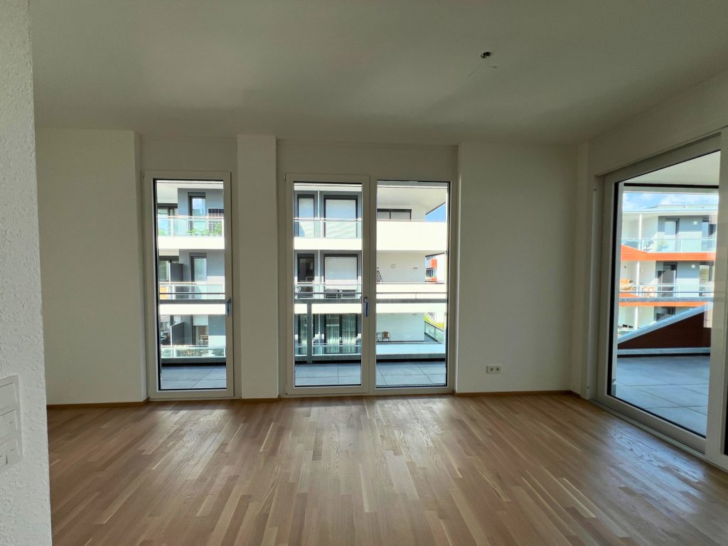 Hirn Immobilien GmbH - Immobilienangebot - Langenau - Wohnungen - ATTRAKTIVE 2-ZIMMER WOHNUNG IM 2. OG MIT GROSSER TERRASSE IN LANGENAU