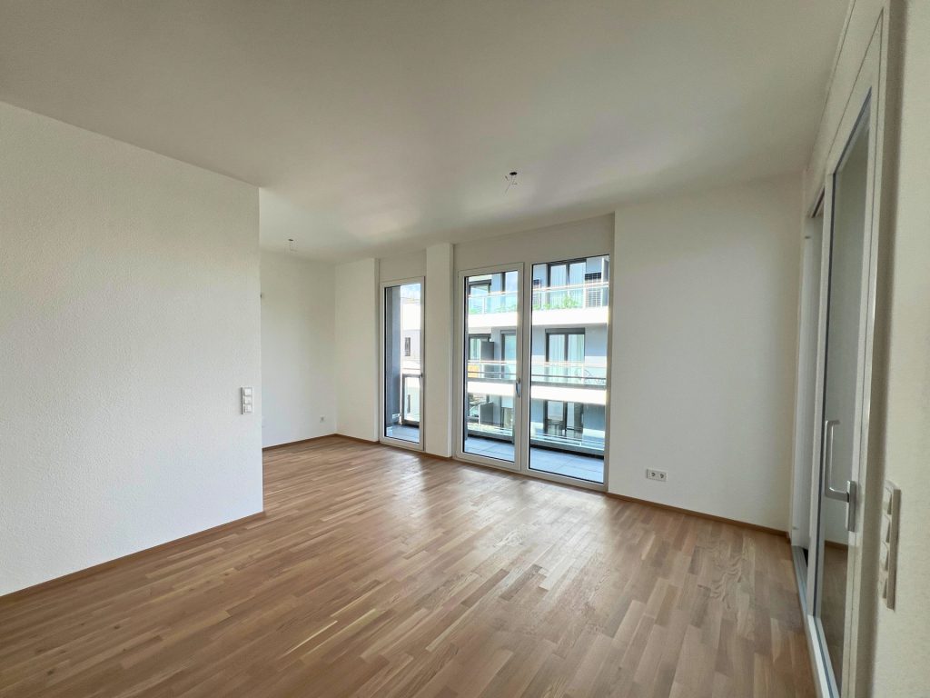 Hirn Immobilien GmbH - Immobilienangebot - Langenau - Wohnungen - ATTRAKTIVE 2-ZIMMER WOHNUNG IM 2. OG MIT GROSSER TERRASSE IN LANGENAU