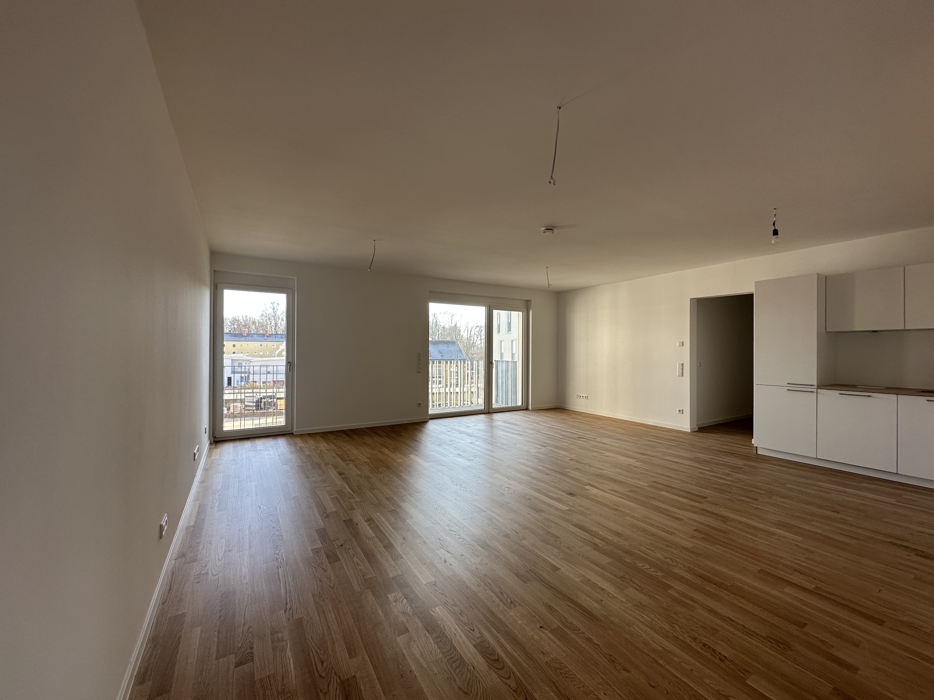 Hirn Immobilien GmbH - Immobilienangebot - Neu-Ulm - Wohnungen - 3-Zi.-Whg im 2. OG - SÜD STADT MITTE - ZUHAUSE MITTEN IN NEU-ULM