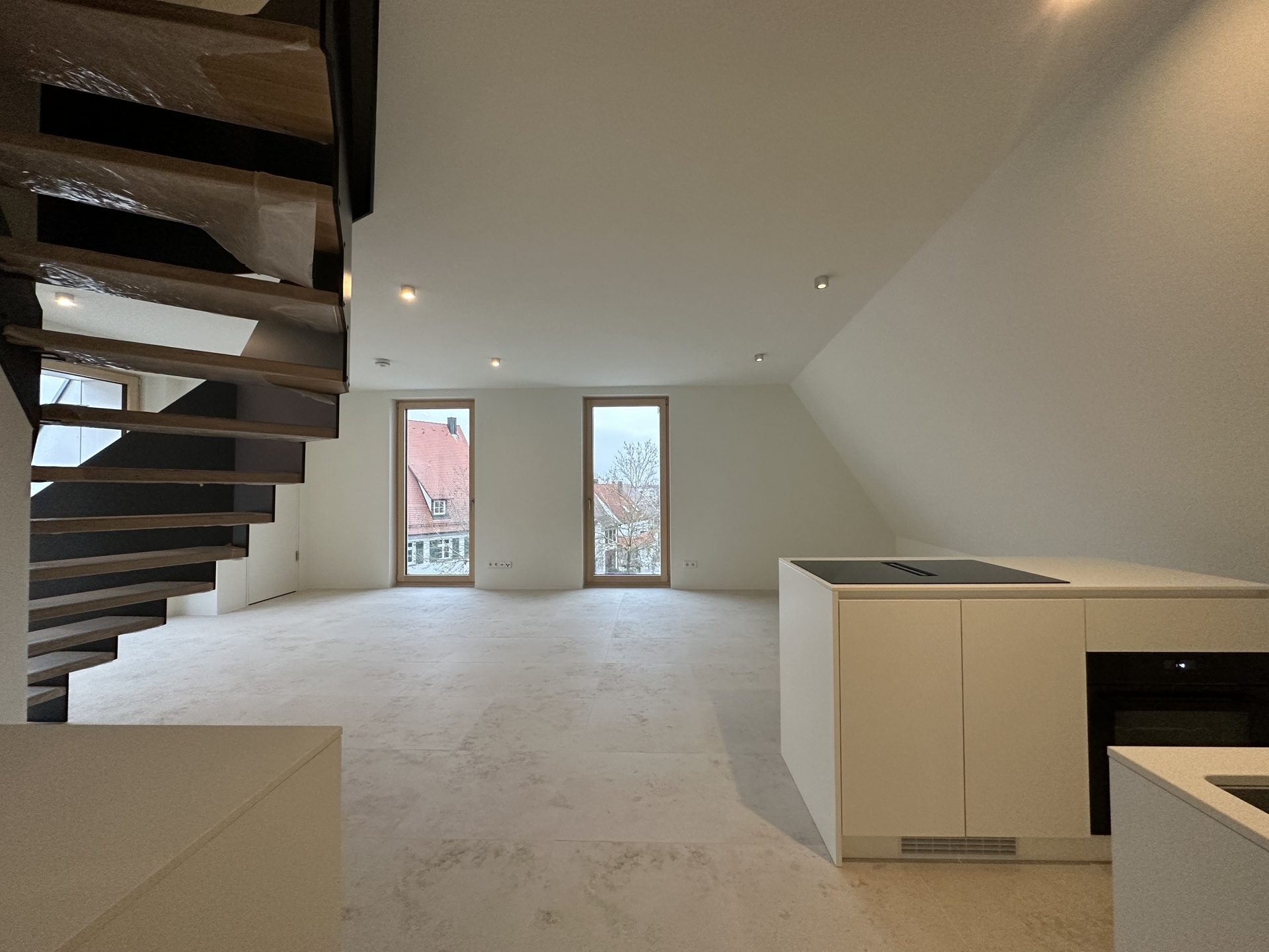 Hirn Immobilien GmbH - Immobilienangebot - Langenau - Wohnungen - WENN TRÄUME WAR WERDEN! 3 ZIMMER ARCHITEKTEN MAISONETTE WOHNUNG IN LANGENAU!