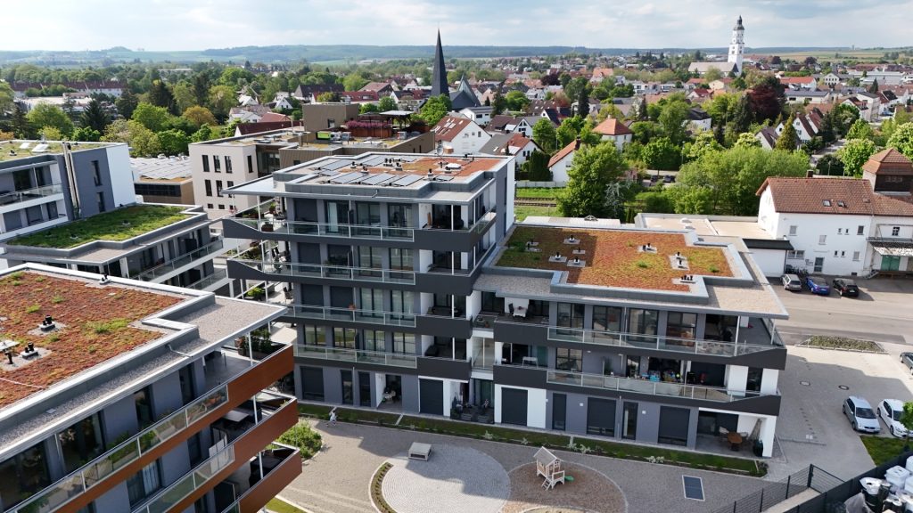 Hirn Immobilien GmbH - Immobilienangebot - Langenau - Wohnungen - HELLE 3-ZIMMER WOHNUNG IM 2. OG MIT GROSSER ÜBERDACHTER TERRASSE IN LANGENAU